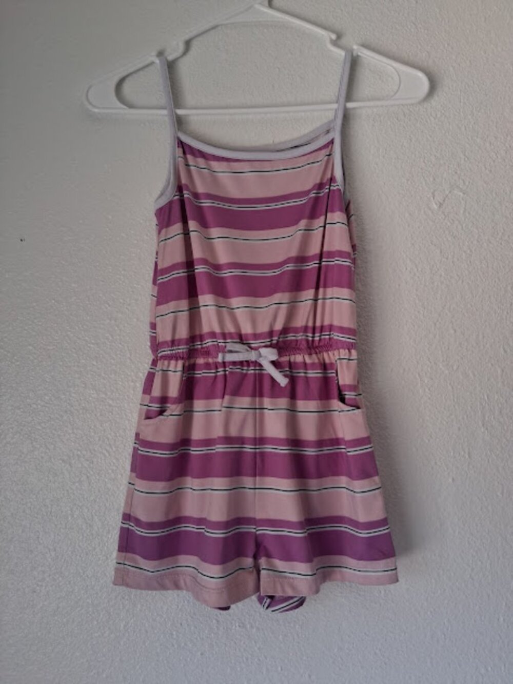 Wonder Nation girl's size M (7-8) multicolored cami pajama romper